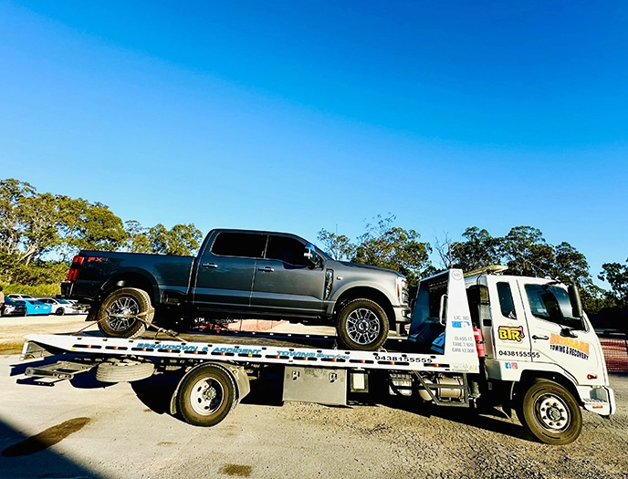 4WD Off-Road Recovery, Caravan & Boat Towing Brisbane | Weekend Ready