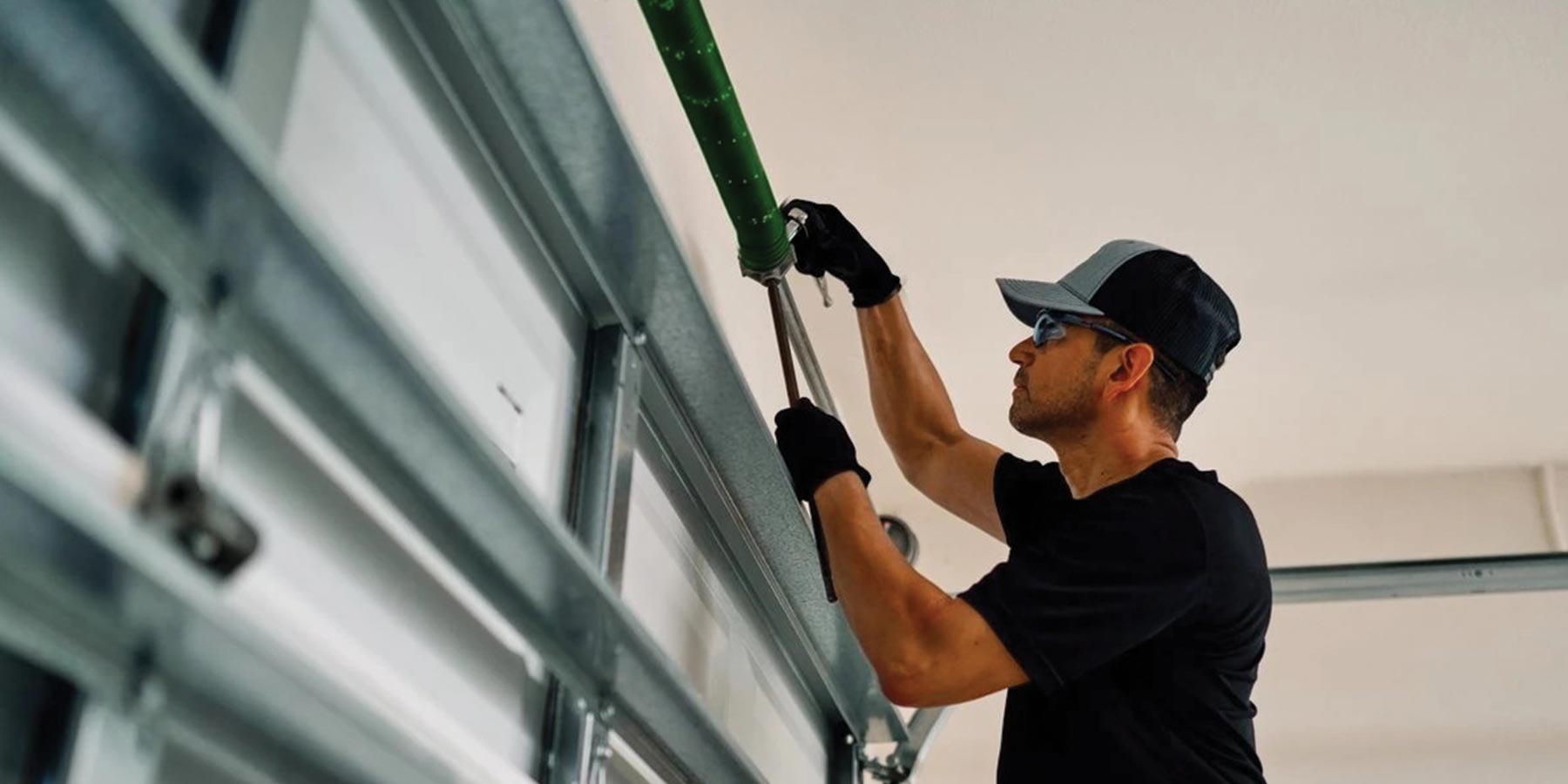 Garage Door Opener Installation Boca Raton: A Guide for Homeowners