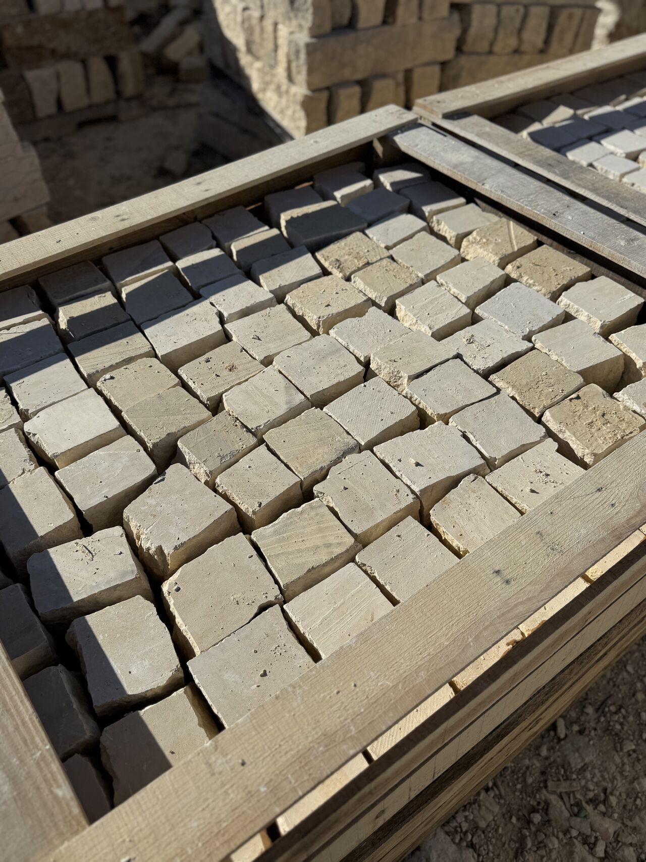 Yellow cobblestone price in Delhi NCR 9311658285