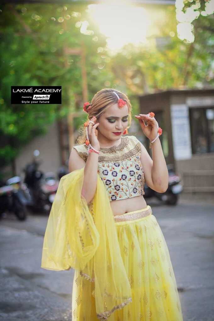 Bridal Makeup Classes in Satellite – Lakmé Academy Powered By Aptech