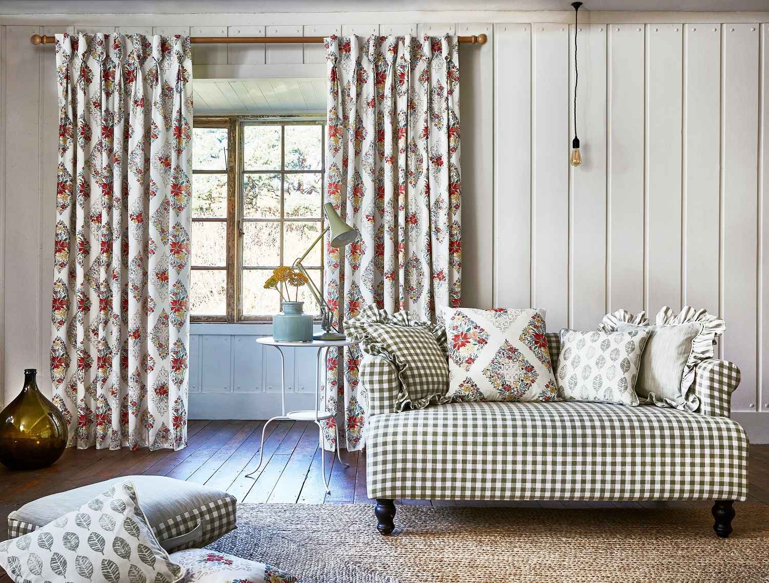 Elevate Your Home with Bespoke Curtains Leeds