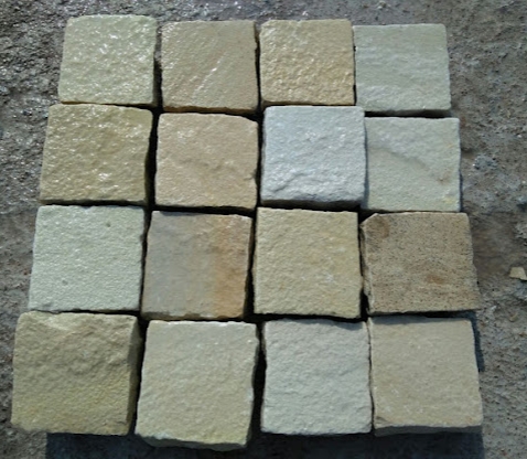 Yellow cobblestone circles design in Delhi NCR 9311658285