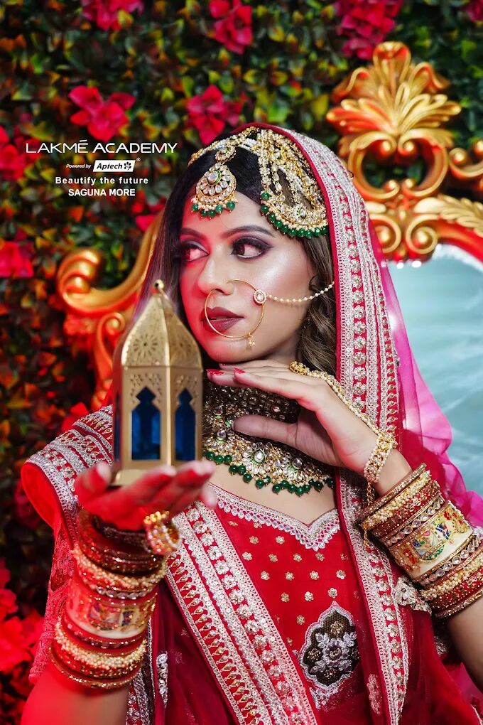 Bridal Makeup Course in Saguna More – Lakme Academy